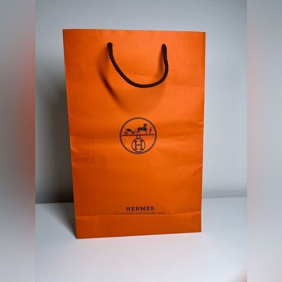 Hermes Gift Bag authentic NEW / 24 Faubourg Saint-Honore, Paris - Picture 1 of 7